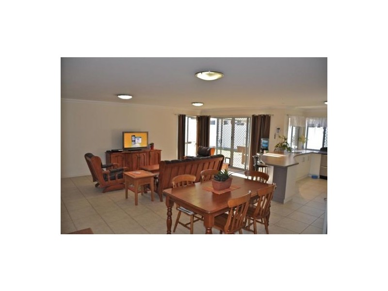 5 Woodville Court, Wyreema QLD 4352