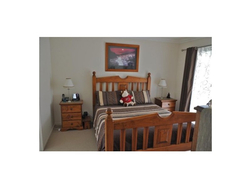 5 Woodville Court, Wyreema QLD 4352