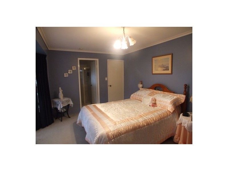 13 Newmans Road, Wyreema QLD 4352