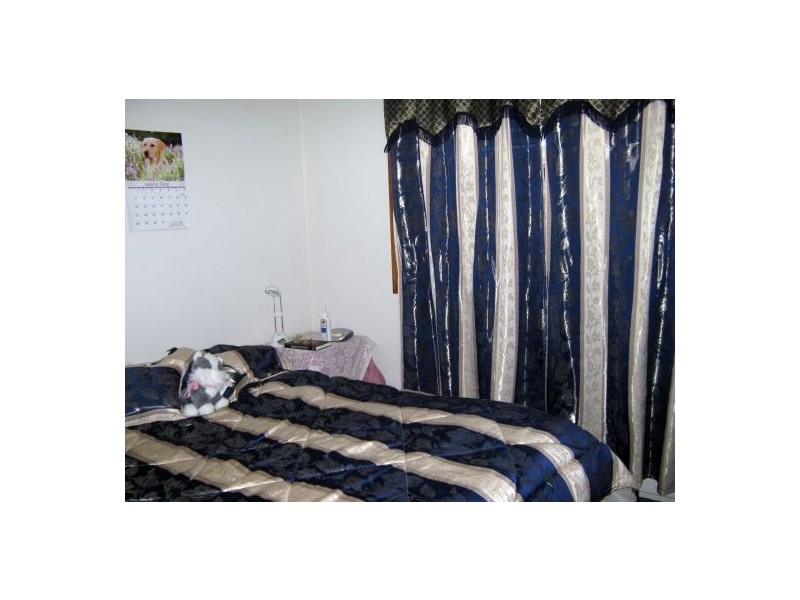 1 / 15 Batten Court, Wilsonton QLD 4350