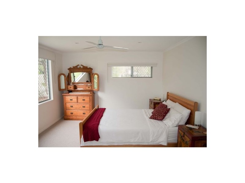 41  Bruce Ave, Paradise Point QLD 4216