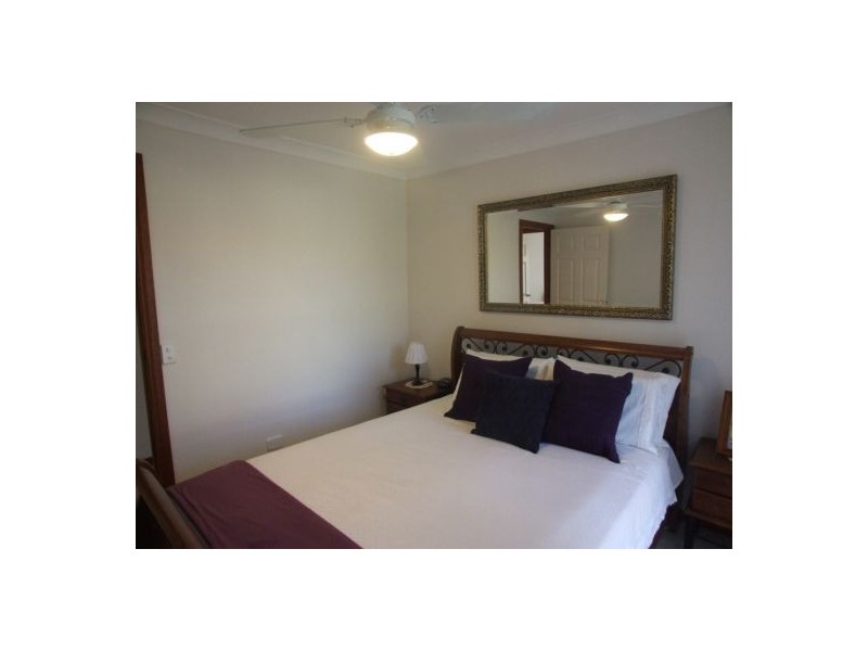 35 Angelica Street, Elanora QLD 4221