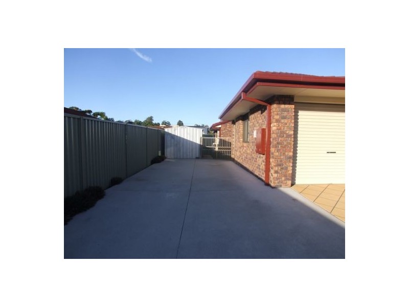 35 Angelica Street, Elanora QLD 4221