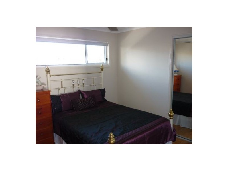 11 Frog Rock Crescent, Reedy Creek QLD 4227