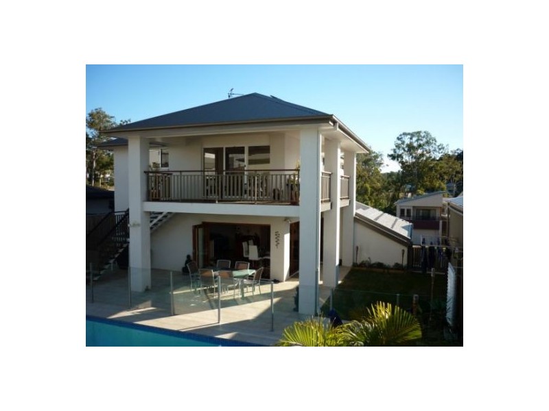 11 Frog Rock Crescent, Reedy Creek QLD 4227