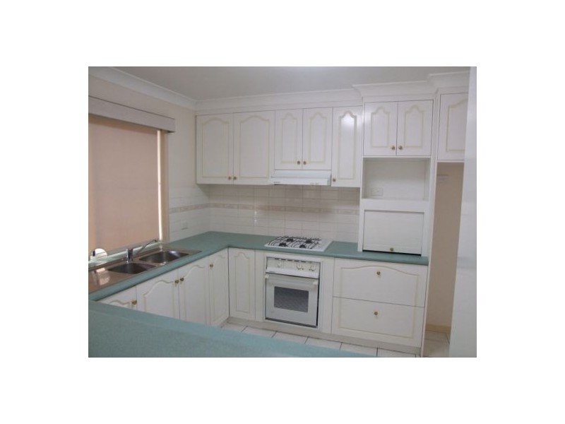 9 Connole Court, Kearneys Spring QLD 4350