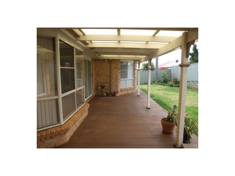 9 Connole Court, Kearneys Spring QLD 4350