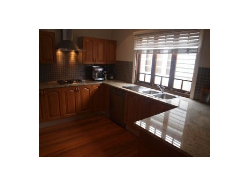 78 Malcolm Street, Hawthorne QLD 4171