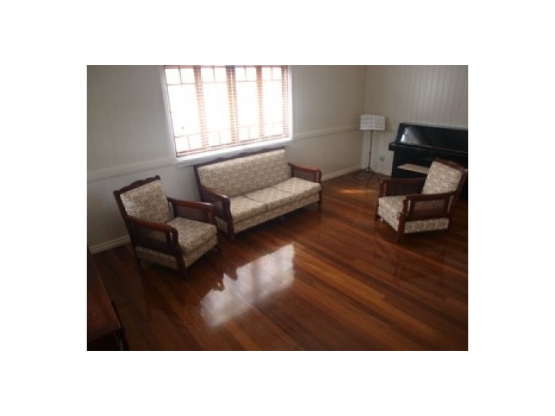 78 Malcolm Street, Hawthorne QLD 4171