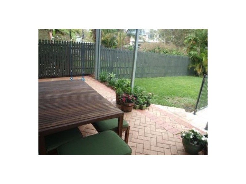 78 Malcolm Street, Hawthorne QLD 4171