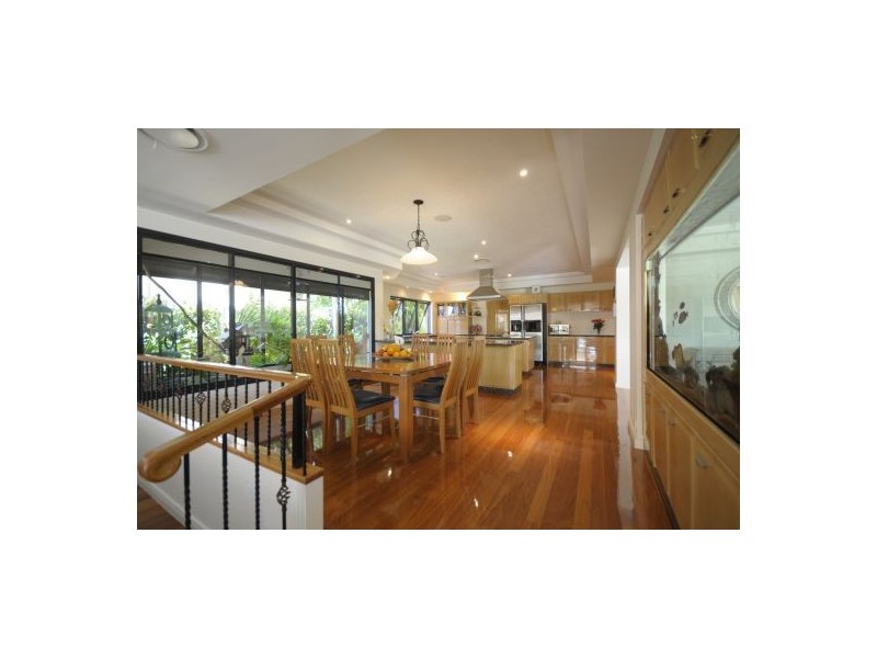 28 Maryland Avenue, Carrara QLD 4211