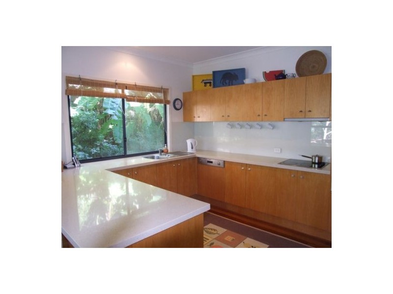 5  Sanctuary Crest Dve, Currumbin QLD 4223