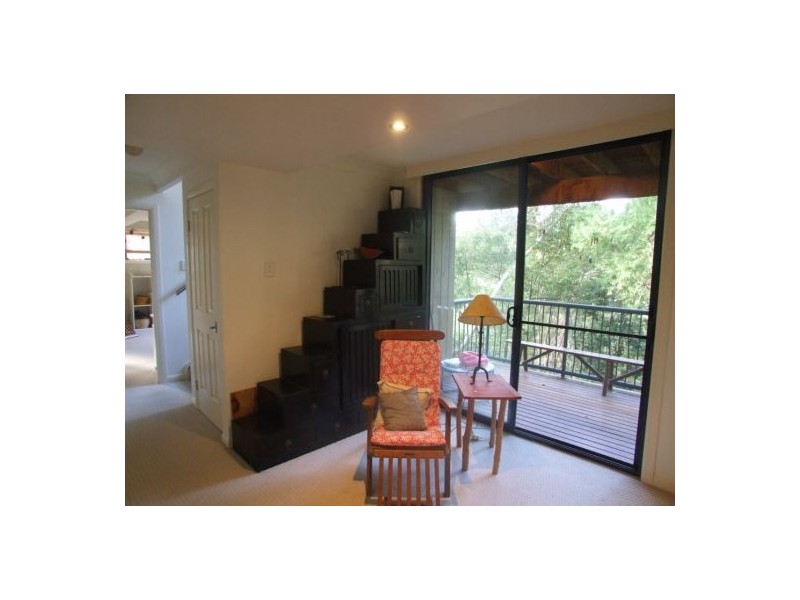 5  Sanctuary Crest Dve, Currumbin QLD 4223