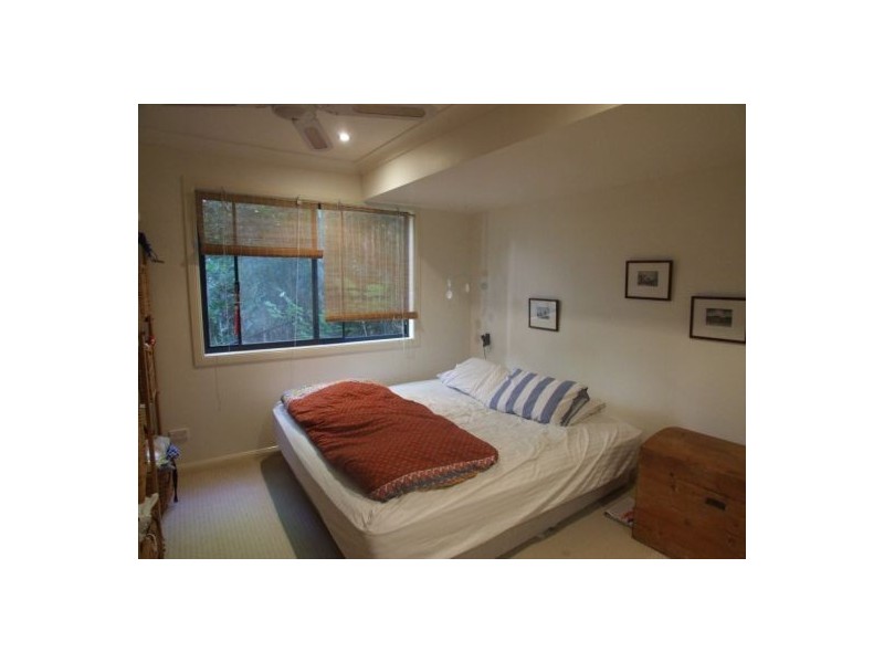 5  Sanctuary Crest Dve, Currumbin QLD 4223