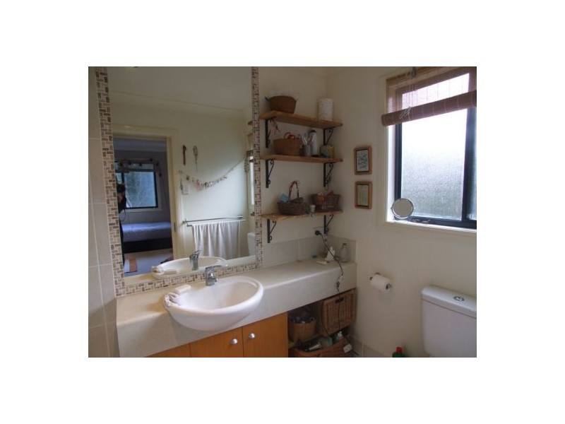 5  Sanctuary Crest Dve, Currumbin QLD 4223