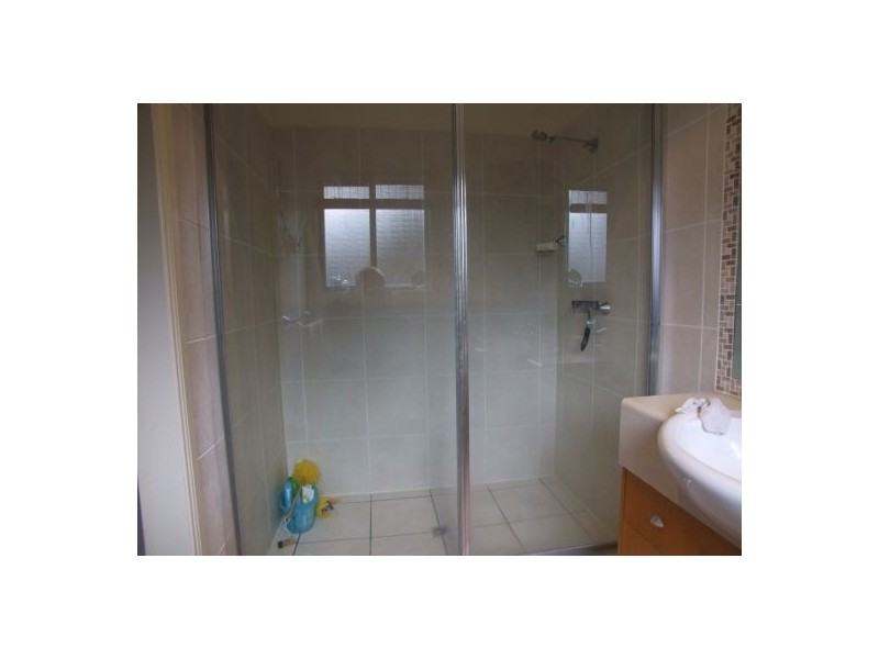 5  Sanctuary Crest Dve, Currumbin QLD 4223