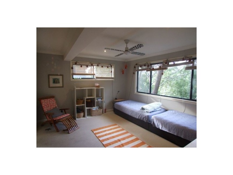 5  Sanctuary Crest Dve, Currumbin QLD 4223