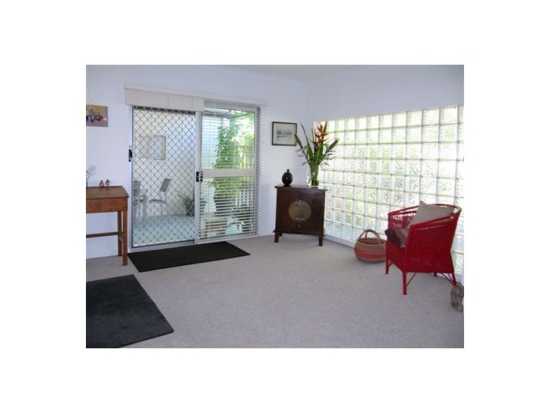 41 Bruce Av, Paradise Point QLD 4216