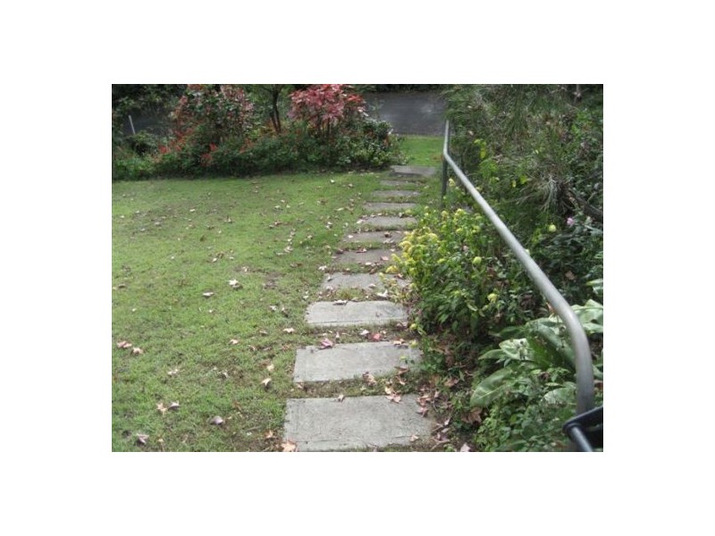 32 Aragon St, Indooroopilly QLD 4068