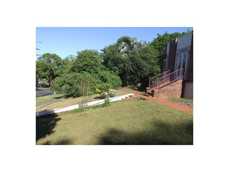 53 James St, Toowoomba QLD 4350