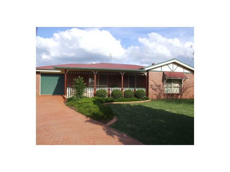 2 Connole Court, Toowoomba QLD 4350