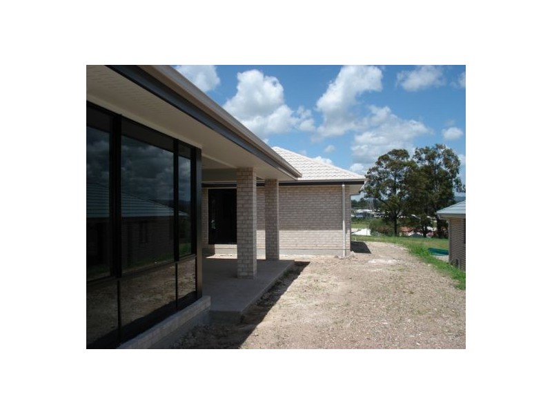 31 Hillary Drive, Warner QLD 4500