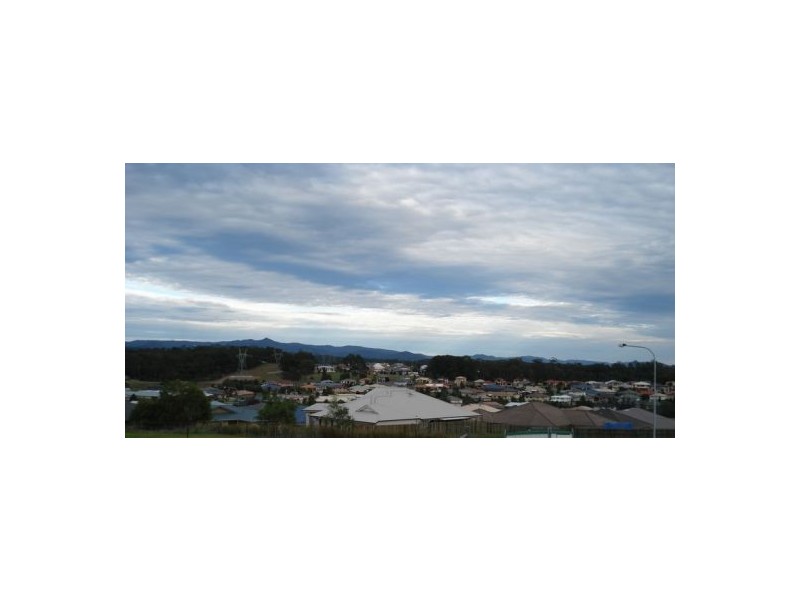 31 Hillary Drive, Warner QLD 4500