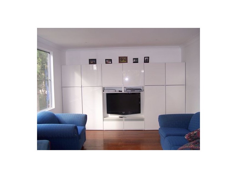 9 Walsh Street, Currumbin QLD 4223