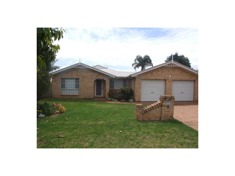 9 Connole Crt, Kearneys Spring QLD 4350