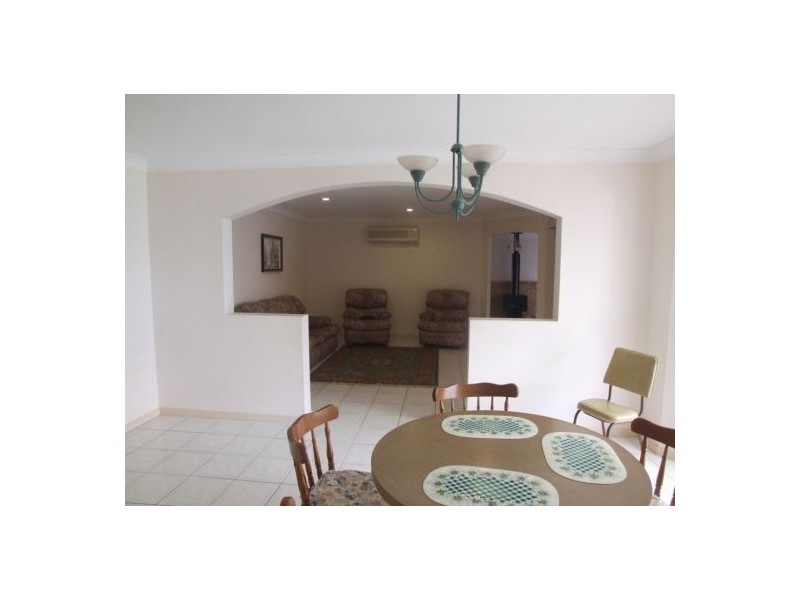 9 Connole Crt, Kearneys Spring QLD 4350