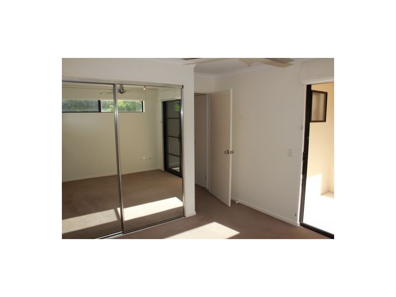 10 / 67 Benson Street, Toowong QLD 4066