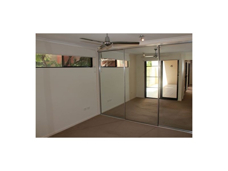 10 / 67 Benson Street, Toowong QLD 4066