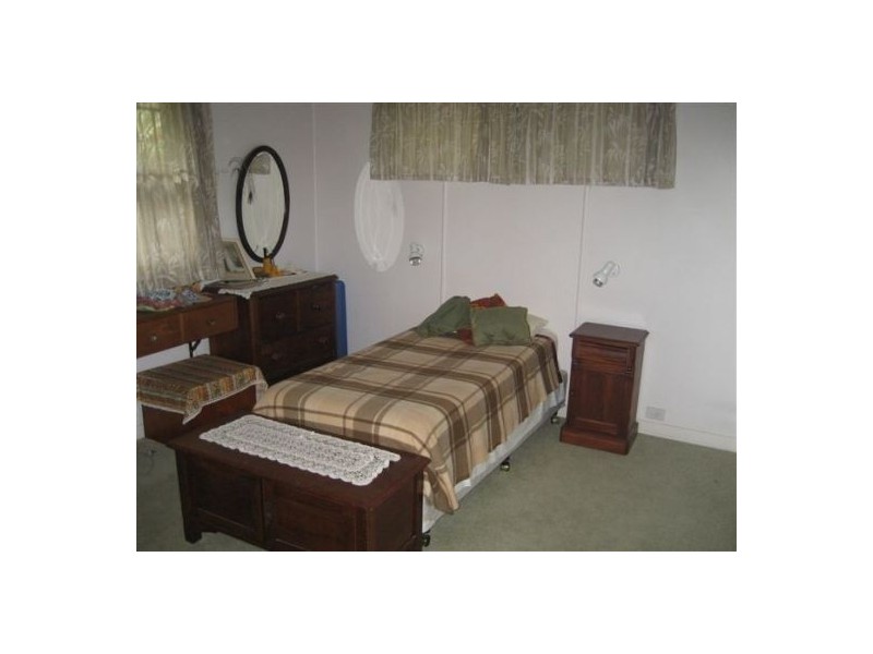 32 Aragon, Indooroopilly QLD 4068