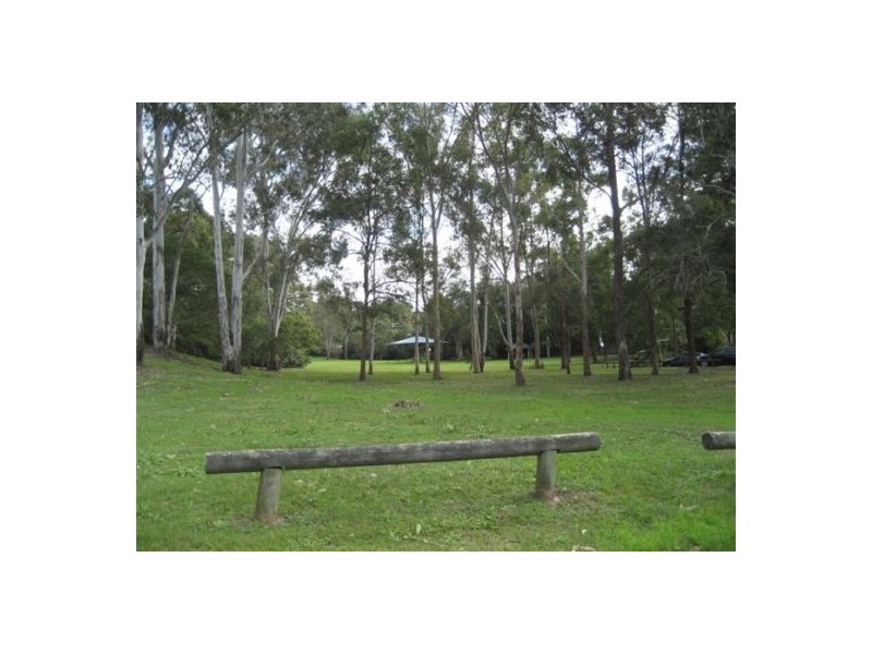 32 Aragon, Indooroopilly QLD 4068