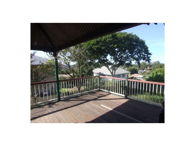 15 Hill St., North Ipswich QLD 4305