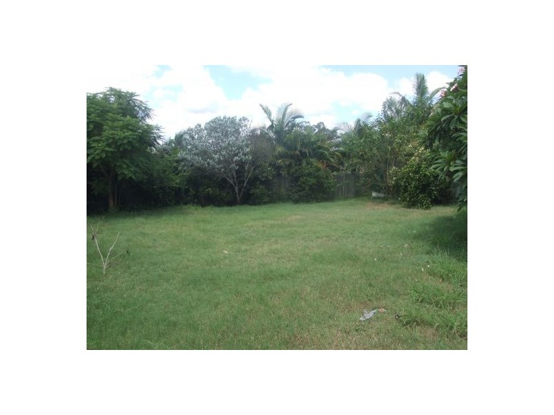 15 Hill St., North Ipswich QLD 4305