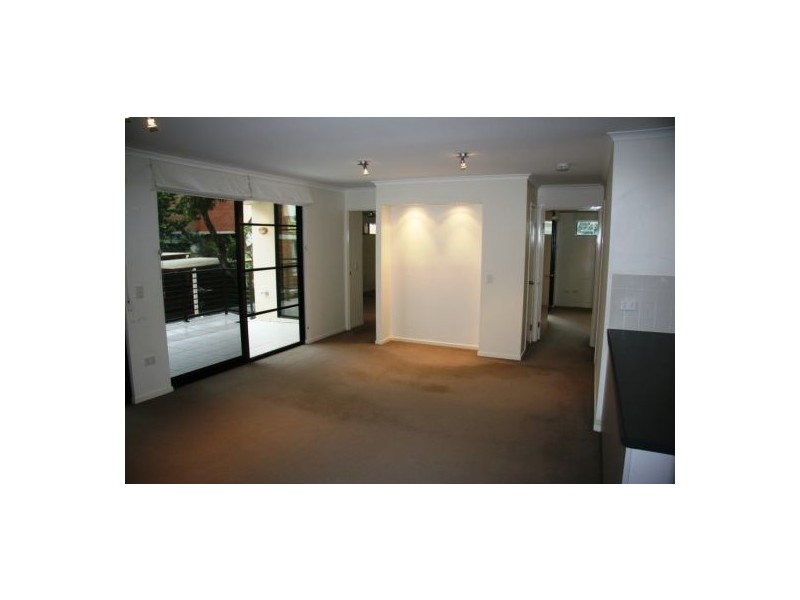 10 / 67 Benson St., Toowong QLD 4066