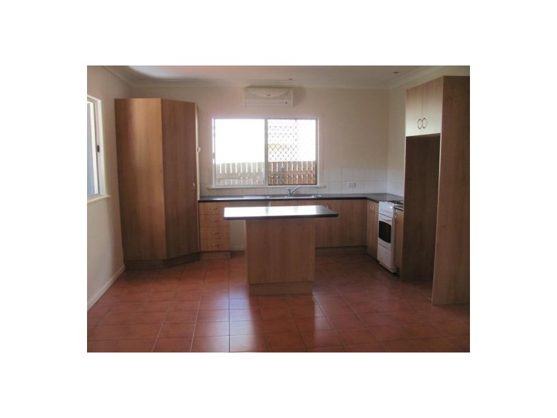 11 McCook St, Toowoomba QLD 4350