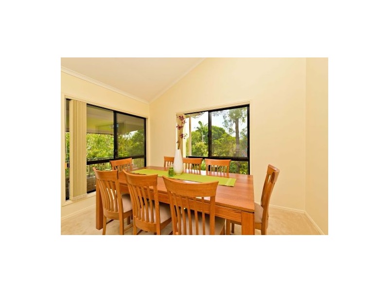 36 Kiriwina St., Fig Tree Pocket QLD 4069
