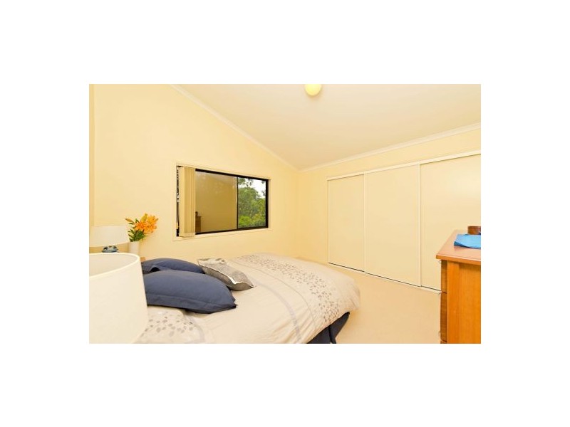 36 Kiriwina St., Fig Tree Pocket QLD 4069