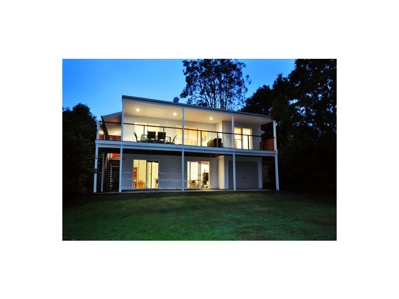 33 Gray Ave., Corinda QLD 4075