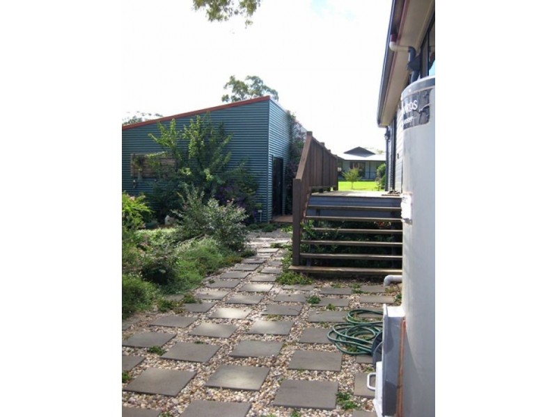 1 Ashley Crt., Highfields QLD 4352