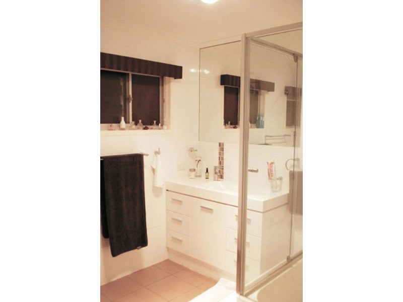 76 Tweedvale Street, Beenleigh QLD 4207