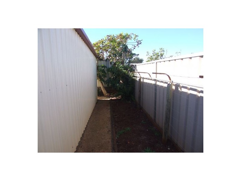 10 Bernborough Crt, Glenvale QLD 4350