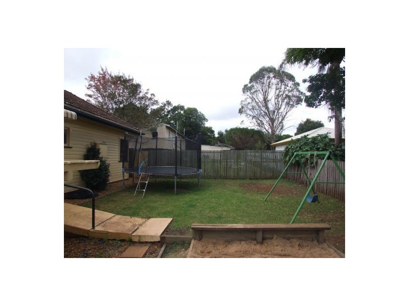 2a Somerset Street, Toowoomba QLD 4350