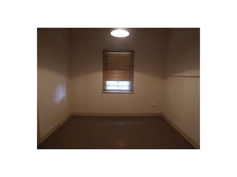 3 Anthony St., Toowoomba City QLD 4350