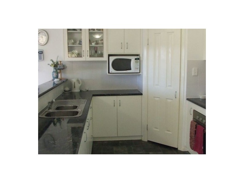916 Blanchview Rd., Toowoomba QLD 4350