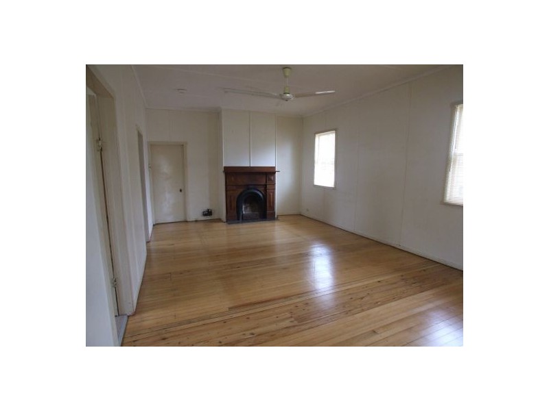 58 Drummond St, Rangeville QLD 4350