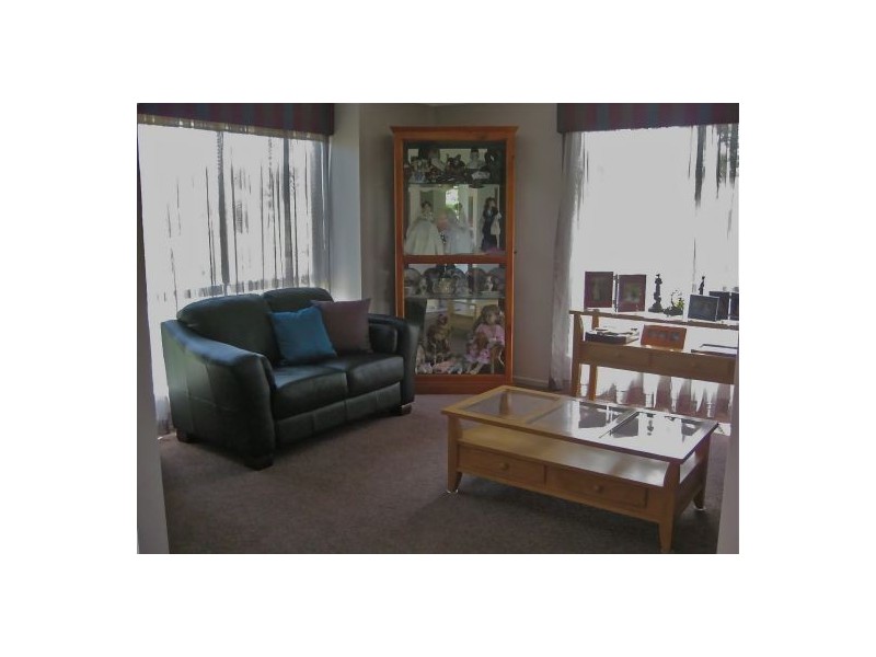 1 Ashley Court, Highfields QLD 4352