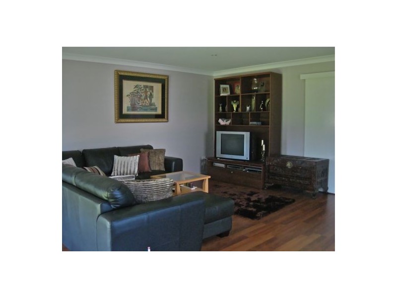 1 Ashley Court, Highfields QLD 4352